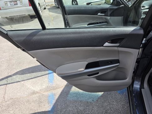 Used 2010 Honda Accord EX-L image 15