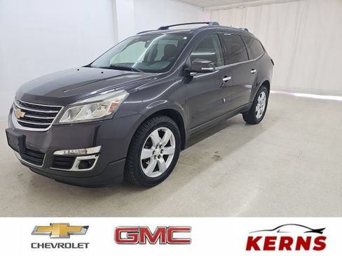 Used 2016 Chevrolet Traverse LT w/ Traveler's Package AWD/4WD image 1