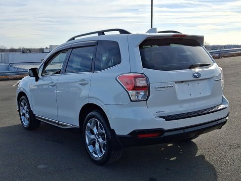 Used 2018 Subaru Forester 2.5i Touring image 4