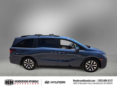 Used 2025 Honda Odyssey EX-L image 9