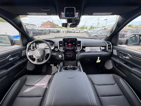 New 2026 RAM 1500 Laramie AWD/4WD image 10