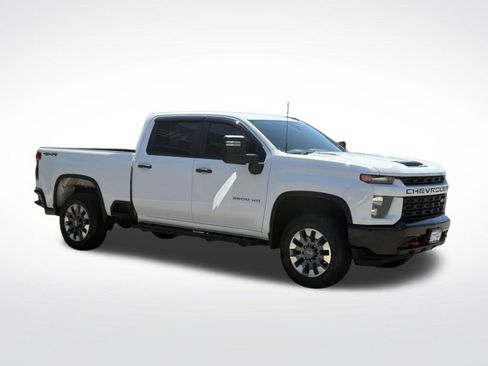 Certified 2022 Chevrolet Silverado 2500 Custom w/ Custom Value Package AWD/4WD image 10