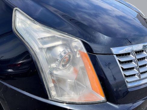 Used 2016 Cadillac SRX Luxury w/ Driver Awareness Package FWD image 29