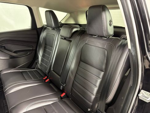 Used 2019 Ford Escape Titanium AWD/4WD image 19