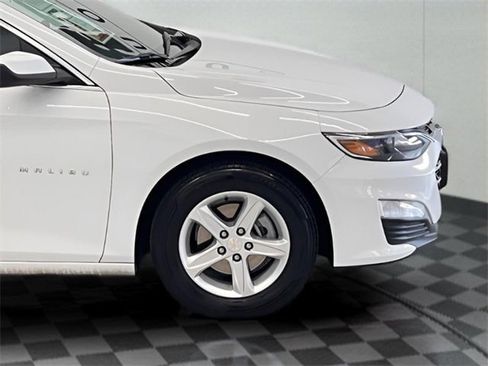 Certified 2024 Chevrolet Malibu LT image 24