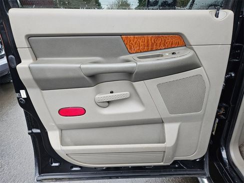 Used 2006 Dodge Ram 2500 Truck Laramie w/ Protection Group image 14