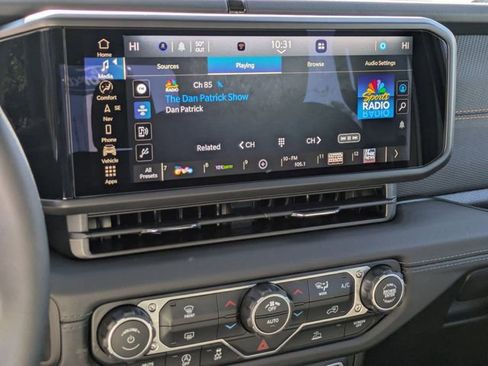 New 2026 Jeep Gladiator Mojave w/ Technology Group image 19