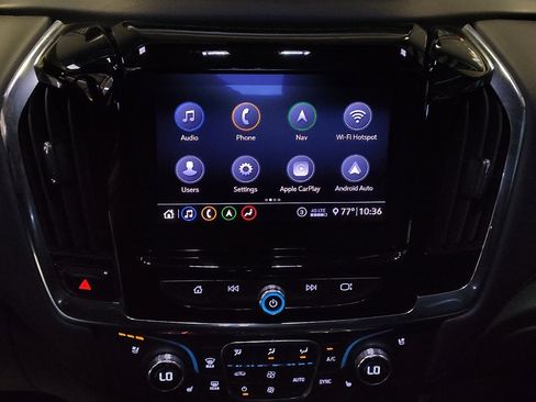 Used 2020 Chevrolet Traverse Premier FWD image 25