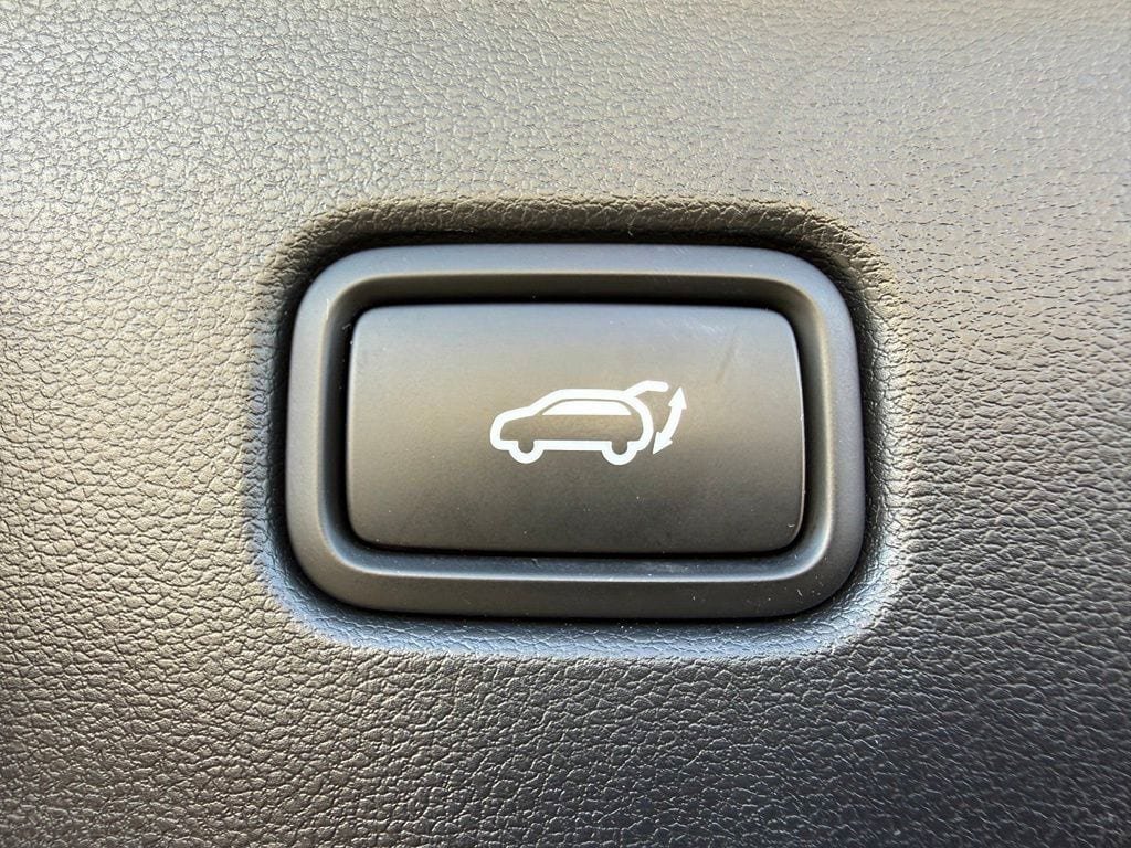 Certified 2024 Hyundai Tucson Limited AWD/4WD image 37
