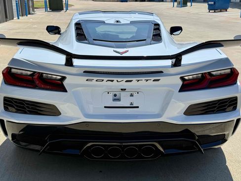 Used 2023 Chevrolet Corvette Z06 w/ Engine Appearance Package RWD image 11