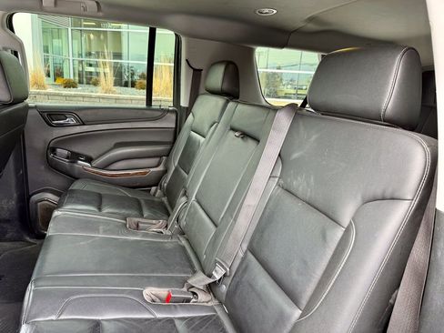 Used 2020 Chevrolet Suburban LT image 11