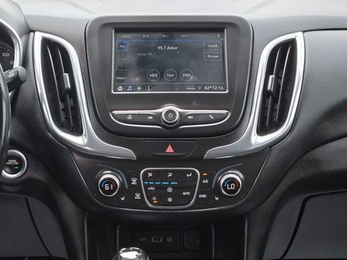 Used 2019 Chevrolet Equinox LT image 15