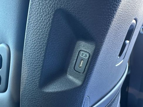 New 2026 Kia Carnival SX image 22