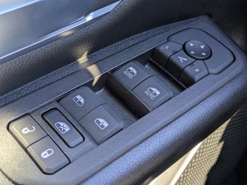 Used 2025 RAM 1500 Big Horn image 22