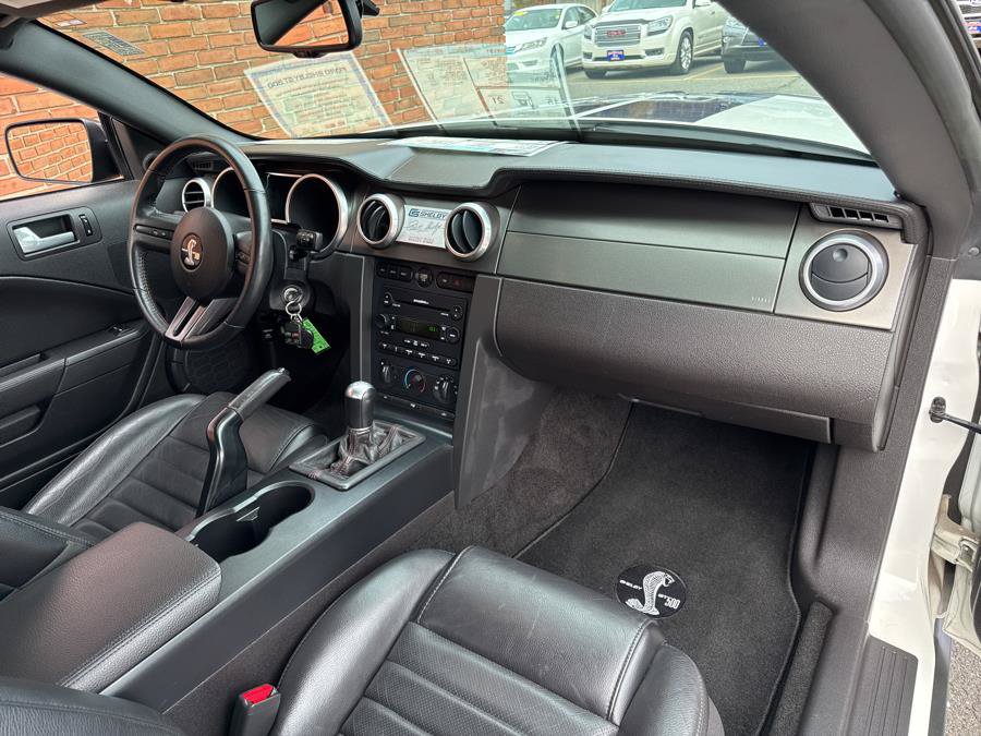 Used 2007 Ford Mustang Shelby GT500 RWD image 25