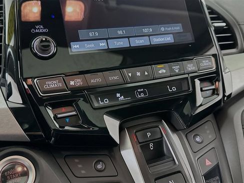 Used 2023 Honda Odyssey EX-L image 20