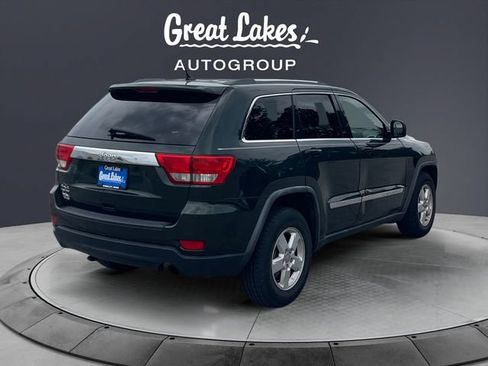 Used 2011 Jeep Grand Cherokee Laredo w/ All Weather Capability Group AWD/4WD image 5