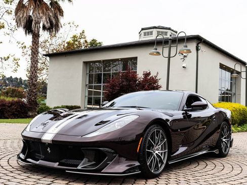 Certified 2023 Ferrari 812 Competizione RWD image 30