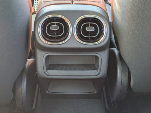 New 2026 Mercedes-Benz GLC 43 AMG 4MATIC Coupe image 17