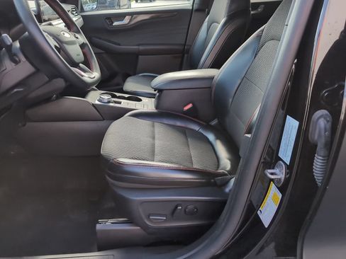 Used 2024 Ford Escape ST-Line FWD image 9