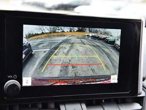 Used 2025 Toyota RAV4 XLE AWD/4WD image 13