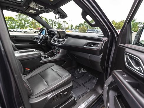 Used 2023 Chevrolet Tahoe RST w/ Luxury Package AWD/4WD image 30
