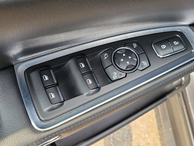 Used 2018 Lincoln Continental Reserve w/ Continental Climate Package AWD/4WD image 10