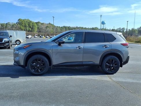 Used 2023 Nissan Rogue SV AWD/4WD image 15