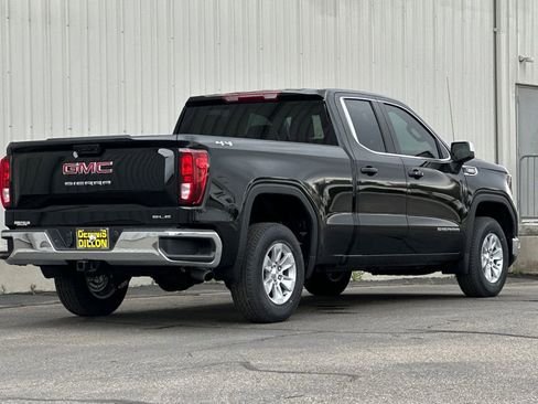 New 2025 GMC Sierra 1500 SLE AWD/4WD image 4