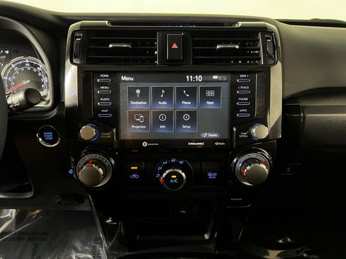 Used 2023 Toyota 4Runner TRD Off-Road Premium w/ Moonroof Package AWD/4WD image 18