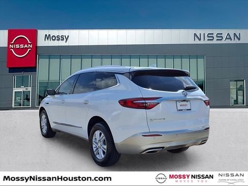 Used 2021 Buick Enclave Essence w/ Sound and Sites Package image 7