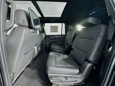 Used 2021 GMC Yukon XL Denali w/ Denali Ultimate Package image 26