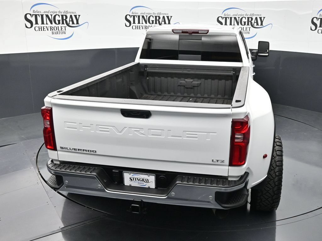 Used 2025 Chevrolet Silverado 3500 LTZ w/ LTZ Plus Package AWD/4WD image 26