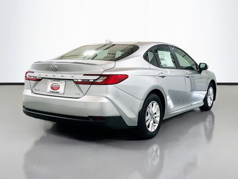 New 2026 Toyota Camry LE image 4