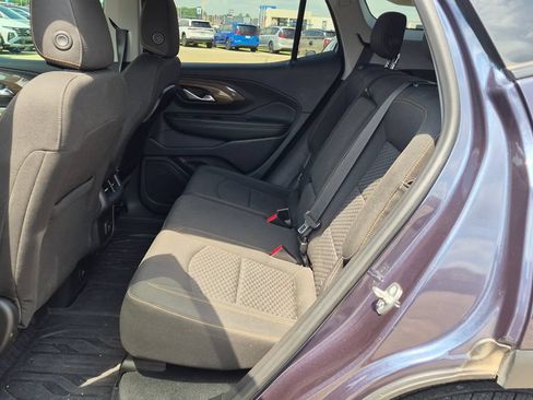 Used 2019 GMC Terrain SLE w/ Driver Convenience Package FWD image 12
