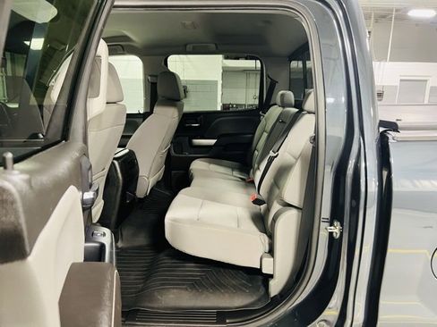 Used 2018 Chevrolet Silverado 1500 LT w/ All Star Edition image 23