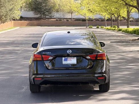 Used 2020 Nissan Altima 2.5 S w/ Driver Assist Package FWD image 5