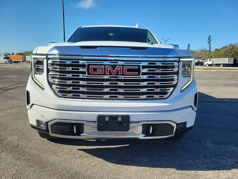 Used 2022 GMC Sierra 1500 Denali w/ Technology Package image 3