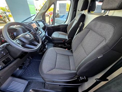Used 2025 RAM ProMaster 1500 w/ Safety Group FWD image 18