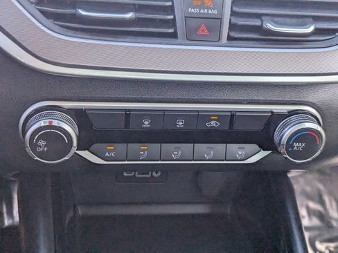 Certified 2025 Nissan Altima 2.5 SR FWD image 25