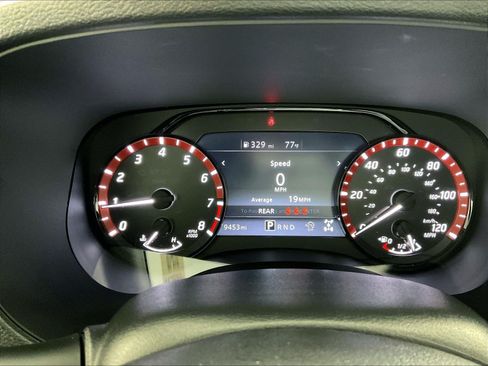 Used 2024 Nissan Frontier PRO-4X w/ Off-Road Protection Package AWD/4WD image 13