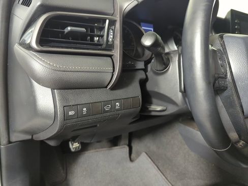 Used 2021 Toyota Camry SE image 26