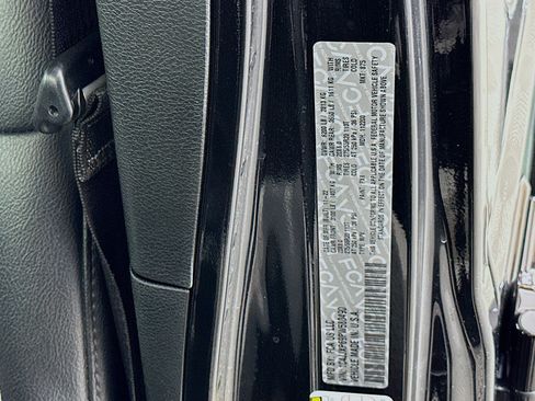 Used 2023 Jeep Wrangler Sahara w/ Cold Weather Group image 12