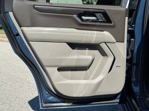 New 2026 GMC Yukon Elevation image 22