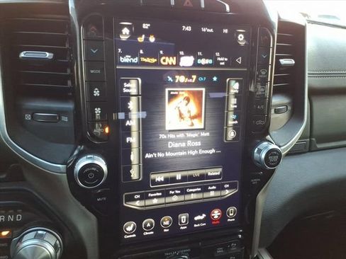 Used 2021 RAM 1500 Laramie image 29