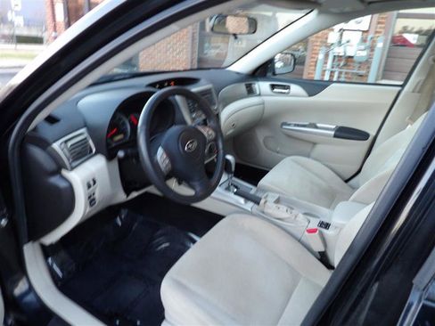 Used 2010 Subaru Impreza 2.5i Premium image 24