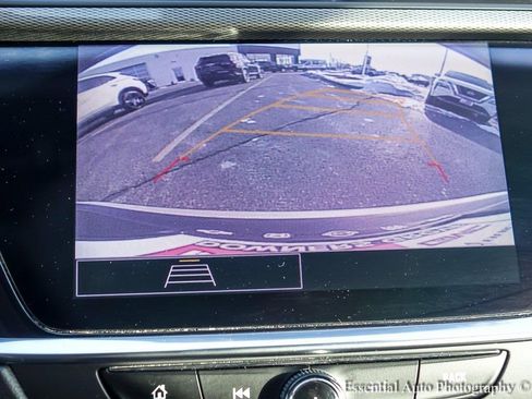 Used 2023 Buick Encore GX Preferred w/ Cold Weather Comfort Package image 17