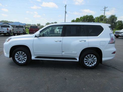 Used 2018 Lexus GX 460 Premium w/ Premium Package AWD/4WD image 10