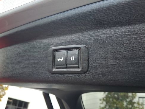 Used 2022 Mitsubishi Outlander SEL AWD/4WD image 11