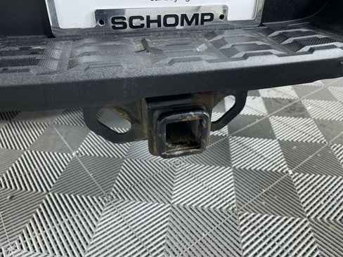 Used 2020 Toyota Tacoma SR5 image 23